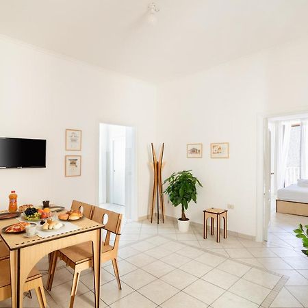 Le Tre Regine Apartment Naples Exterior photo