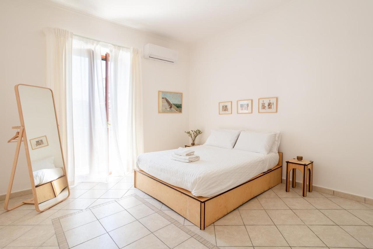 Le Tre Regine Apartment Naples Exterior photo